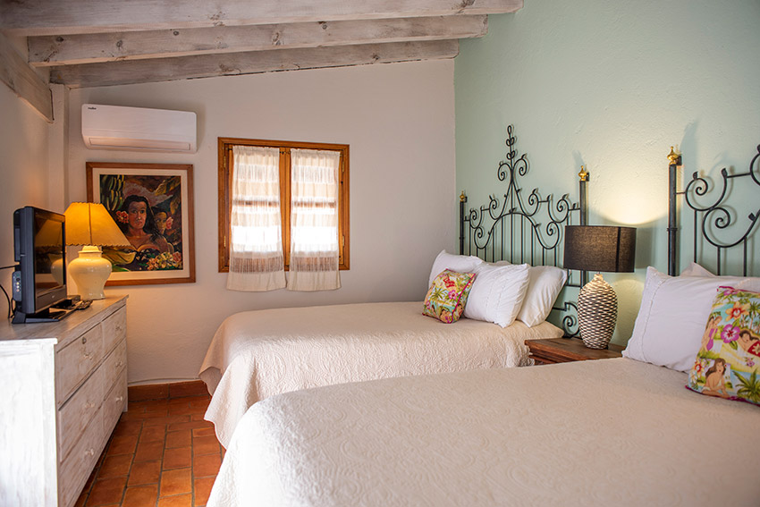 Paul Gauguin bedroom